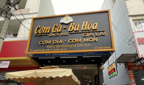 Cơm gà Bà Hòa - Món ngon không thể bỏ qua khi đến Gia Lai 